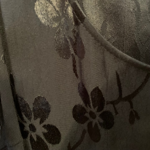 Spencer Alexis | Small | Women's Vintage Black Floral Tank Top - Picture 3 of 5